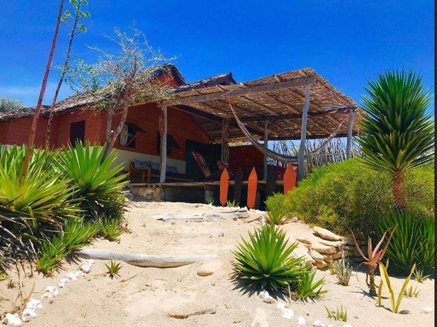 Hotel Mada Surf Ranch Anakao Exteriér fotografie